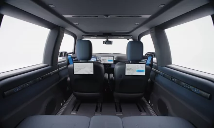 Waymo Ojai: Zeekr-Robotaxi 75.000 $ günstiger als I-PACE